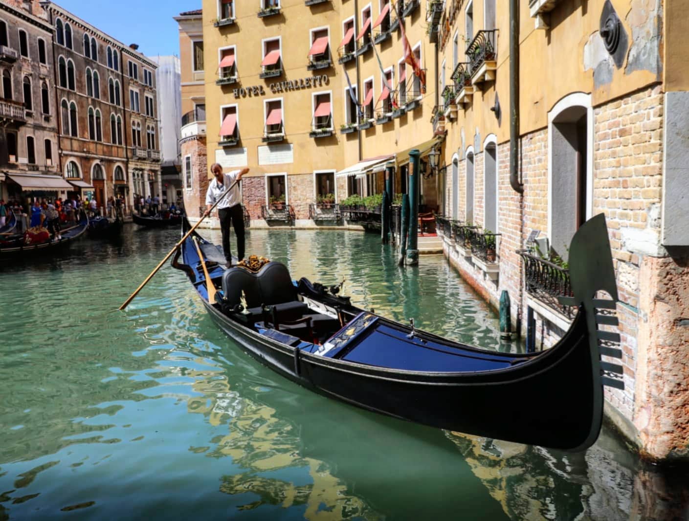 🎈 Bacino Orseolo, Venezia, Italy (Gondola)
.
#igersvenezia #igersvenice #ig_venezia #ig_venice #igersveneto #ig_veneto #yallersitalia #volgoitalia
.
Photo: @grtrsm